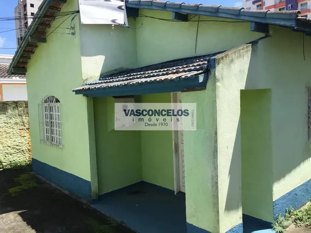 Casa com 312m² 2 quartos e 1 banheiro, à venda, no bairro Vila Adyana em São José Dos Campos