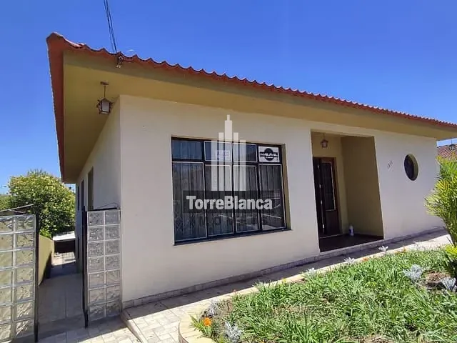 Casa com 495m² 5 quartos e 3 banheiros, à venda, no bairro Nova Rússia em Ponta Grossa