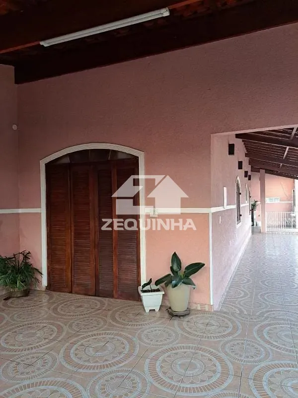 Casa, 5 quartos, 180 m² - Foto 4