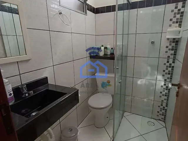 Casa 2 quartos e 2 banheiros, à venda, no bairro Martim de Sá em Caraguatatuba