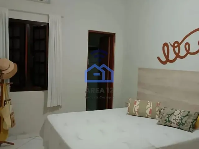 Casa 2 quartos e 2 banheiros, à venda, no bairro Martim de Sá em Caraguatatuba