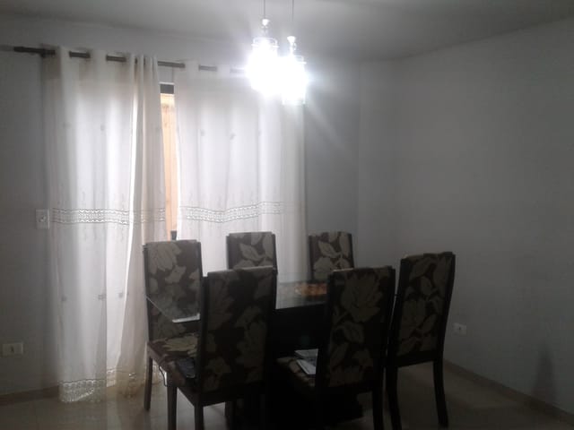 Casa com 91m² 3 quartos e 2 banheiros, à venda, no bairro Uvaranas em Ponta Grossa