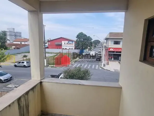 Casa à venda, no bairro Jardim Rosely em Pindamonhangaba