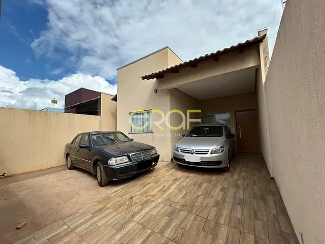 Casa 3 quartos e 2 banheiros, à venda, no bairro Chácaras Setor Abreu em Formosa