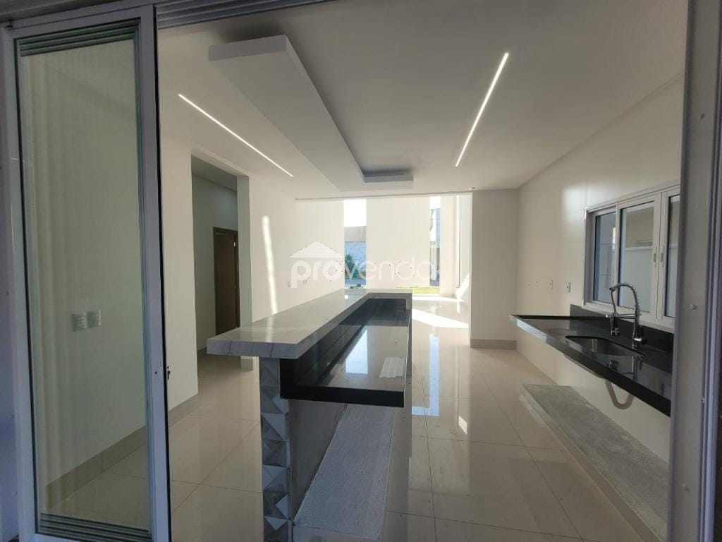 Casa, 4 quartos, 197 m² - Foto 4