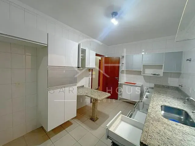 Casa com 300m² 3 quartos e 3 banheiros, à venda, no bairro Recreio das Acácias em Ribeirão Preto