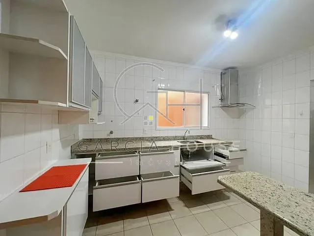 Casa com 300m² 3 quartos e 3 banheiros, à venda, no bairro Recreio das Acácias em Ribeirão Preto