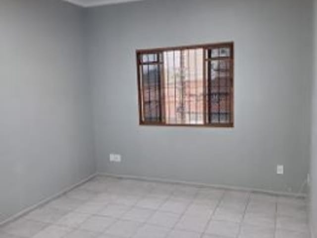 Foto do Casa - Casa com 2 dormitórios, 90 m² - venda por R$ 460.000,00 ou aluguel por R$ 2.529,33/mês - Bosque dos Eucaliptos - São José dos Campos/SP | INDEPENDENCE NEGOCIOS IMOBILIARIOS LTDA