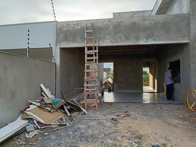 Casa com 360m² 3 quartos e 1 banheiro, à venda, no bairro Residencial Paris em Sinop