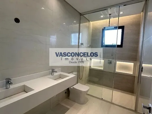 Casa com 480m² 4 quartos e 6 banheiros, à venda, no bairro Condomínio Residencial Alphaville II em São José Dos Campos