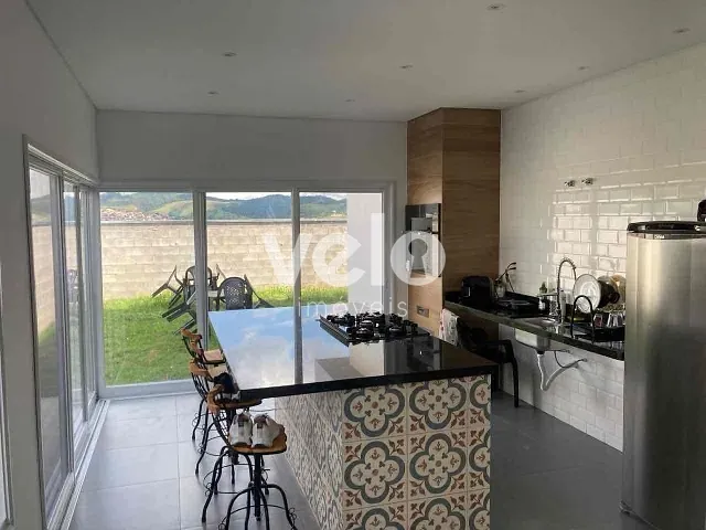 Casa com 275m² 3 quartos e 3 banheiros, à venda, no bairro Morada dos Nobres em Taubaté