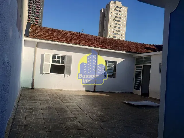 Casa com 161m², para alugar, no bairro Vila Yara em Osasco