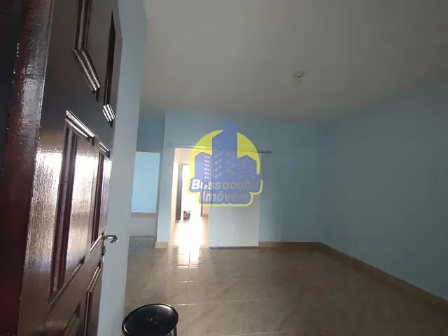 Casa com 161m², para alugar, no bairro Vila Yara em Osasco