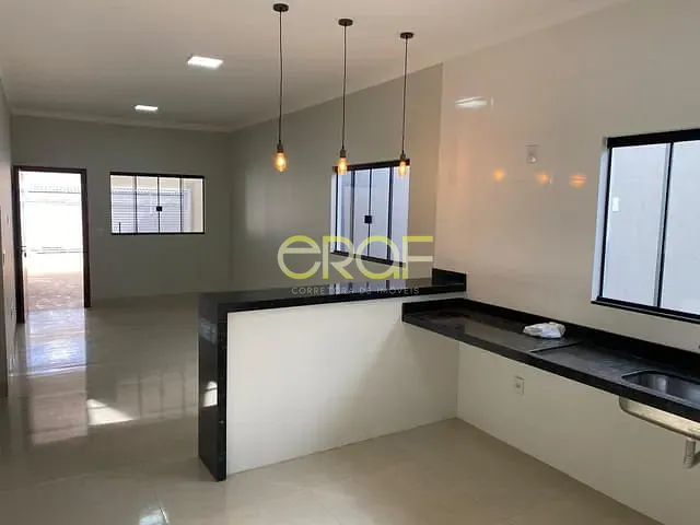 Casa com 300m² 3 quartos e 2 banheiros, à venda, no bairro Parque da Colina I em Formosa