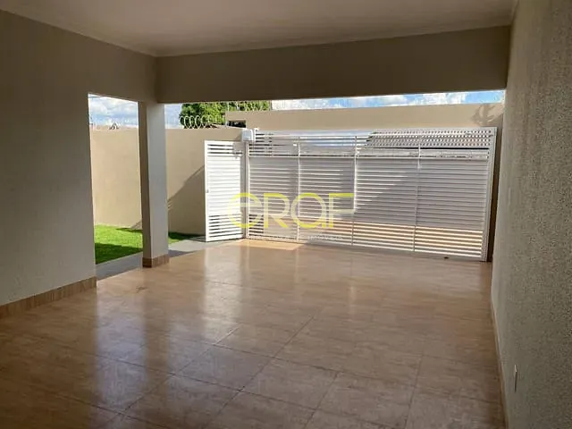 Casa com 300m² 3 quartos e 2 banheiros, à venda, no bairro Parque da Colina I em Formosa