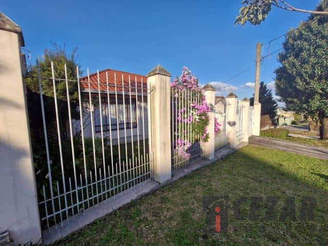 Casa com 225m² 3 quartos e 1 banheiro, à venda, no bairro Bairro Alto em Curitiba