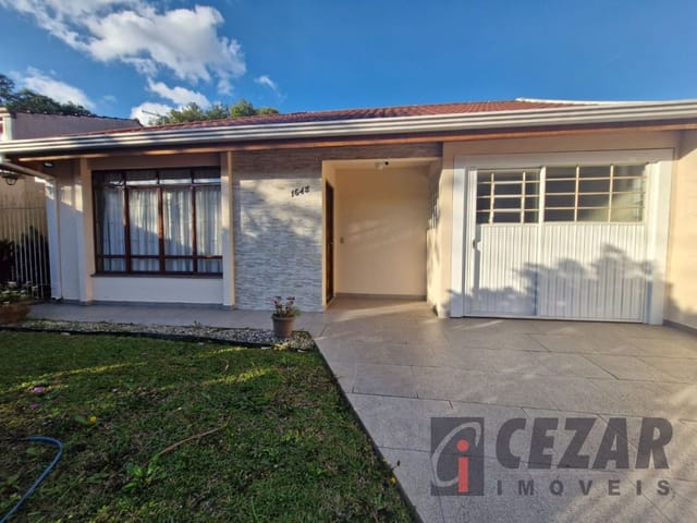 Casa com 225m² 3 quartos e 1 banheiro, à venda, no bairro Bairro Alto em Curitiba