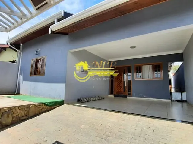 Casa com 300m² 3 quartos e 2 banheiros, à venda, no bairro Jardim Melina I em Campinas
