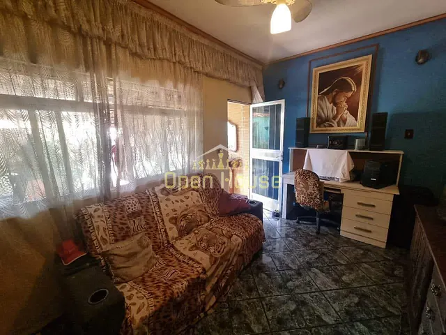 Casa 4 quartos e 3 banheiros, à venda, no bairro Nossa Senhora das Graças em Volta Redonda