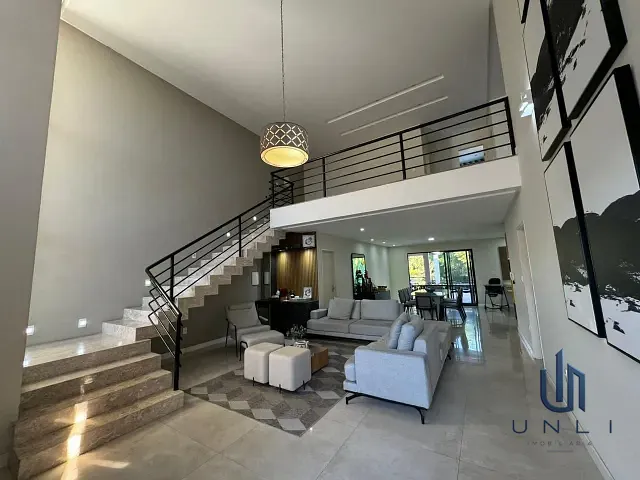 Casa 3 quartos e 2 banheiros, à venda, no bairro Planalto do Sol em Pinheiral