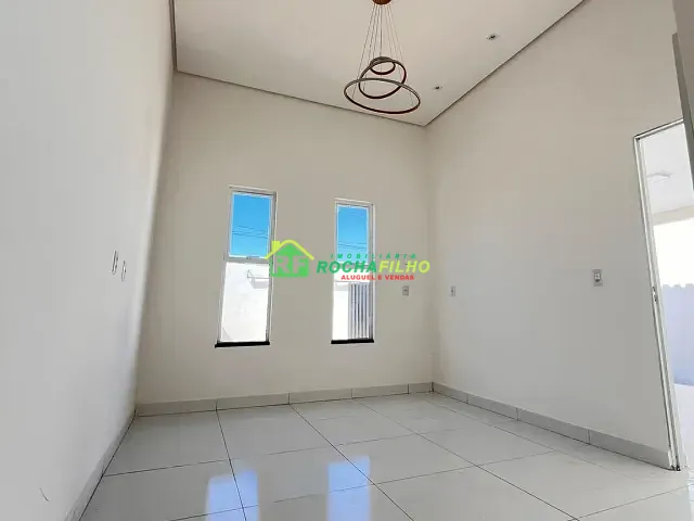 Casa com 200m² 2 quartos e 2 banheiros, à venda, no bairro Loteamento Santa Rosa em Timon