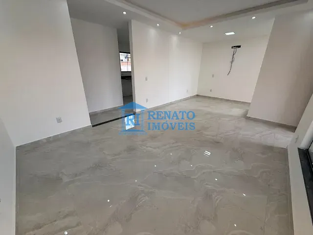 Casa 2 quartos e 3 banheiros, à venda ou para alugar, no bairro UBATIBA em Maricá