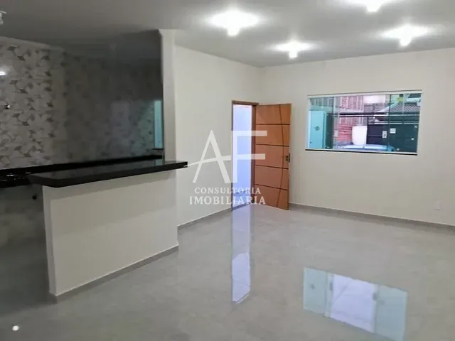 Casa com 125m², à venda, no bairro Loteamento Industrial em Taubaté