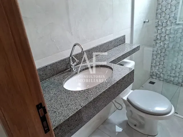 Casa com 125m², à venda, no bairro Loteamento Industrial em Taubaté