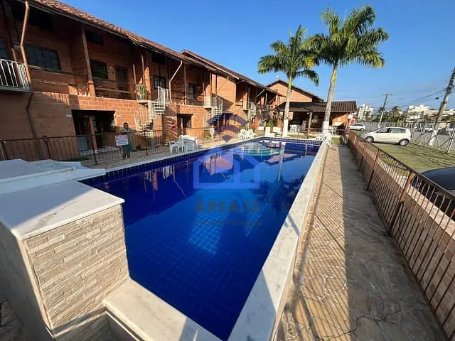 Casa com 41m² 1 quarto e 1 banheiro, à venda, no bairro Martim de Sá em Caraguatatuba