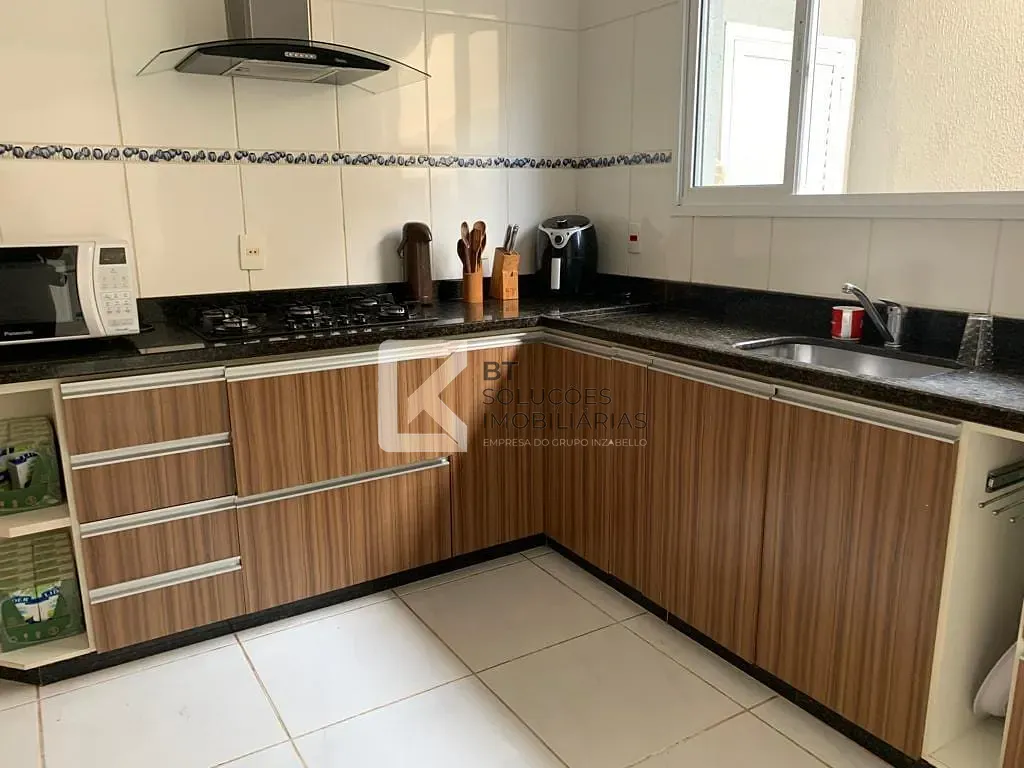 Casa, 3 quartos, 220 m² - Foto 9