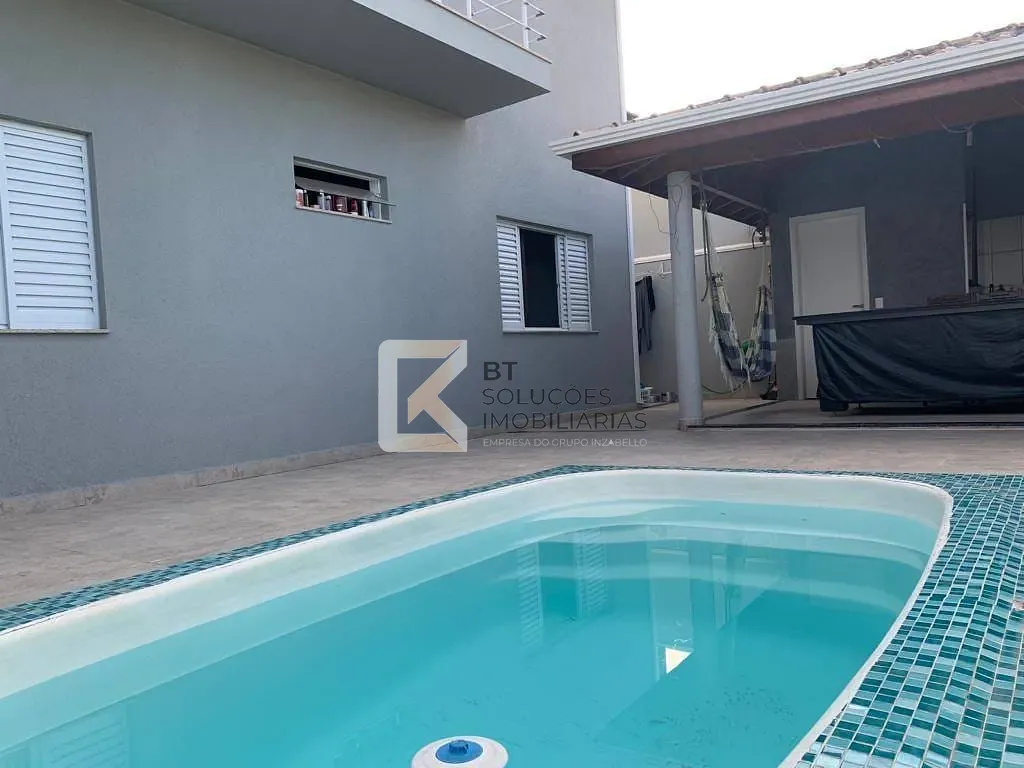 Casa, 3 quartos, 220 m² - Foto 1