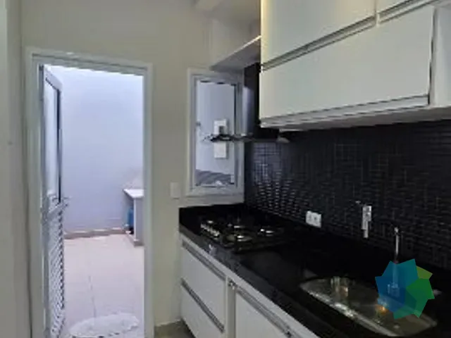 Casa com 175m² 3 quartos e 2 banheiros, para alugar, no bairro Centro em Salto