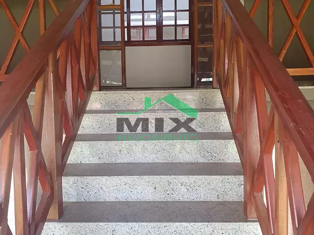 Casa com 1287m² 4 quartos e 1 banheiro, à venda, no bairro Nova Gardênia em Atibaia
