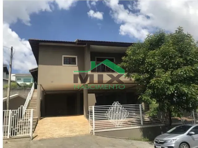 Casa com 1287m² 4 quartos e 1 banheiro, à venda, no bairro Nova Gardênia em Atibaia