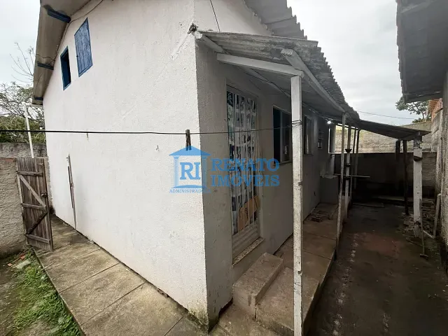 Casa 1 quarto e 1 banheiro, para alugar, no bairro São José do Imbassaí em Maricá