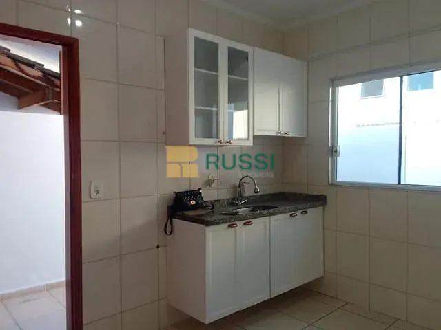 Casa com 66m² 2 quartos e 1 banheiro, à venda, no bairro Vila Paraíso em Caçapava