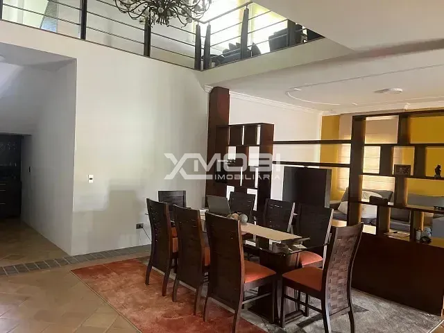 Casa com 900m² 5 quartos e 5 banheiros, à venda, no bairro Terras de Santa Teresa em Itupeva