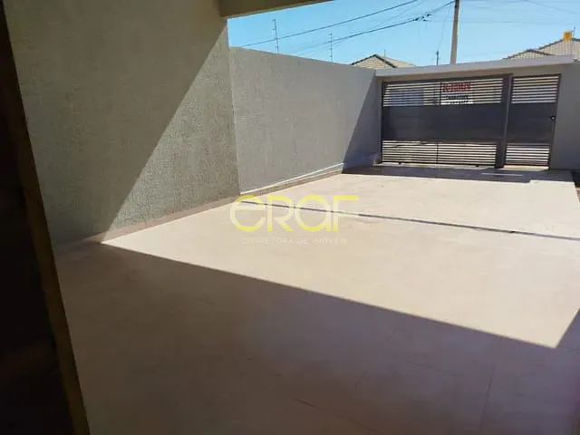 Casa com 300m² 3 quartos e 2 banheiros, à venda, no bairro Jardim Bela Vista em Formosa