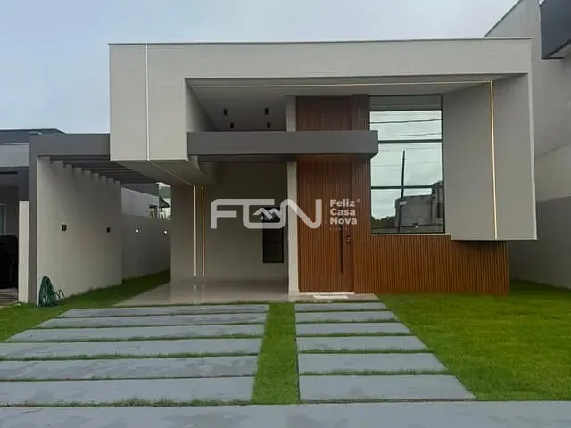 Casa 3 quartos e 4 banheiros, à venda, no bairro Cascalheira em Camaçari