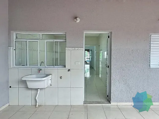 Casa com 108m² 2 quartos e 1 banheiro, à venda ou para alugar, no bairro Jardim Rêmulo Zoppi em Indaiatuba