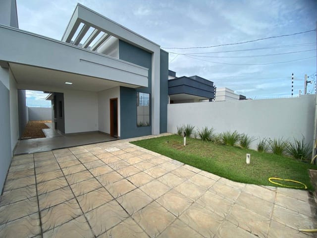 Casa com 225m² 3 quartos e 1 banheiro, à venda, no bairro Parque Amazonas em Sinop