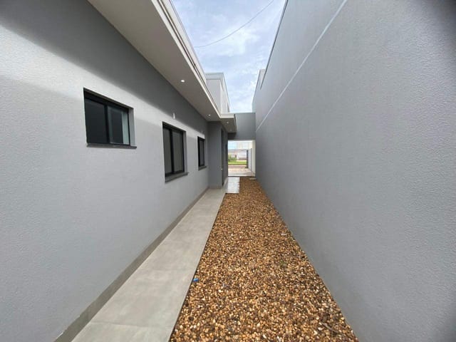 Casa com 225m² 3 quartos e 1 banheiro, à venda, no bairro Parque Amazonas em Sinop