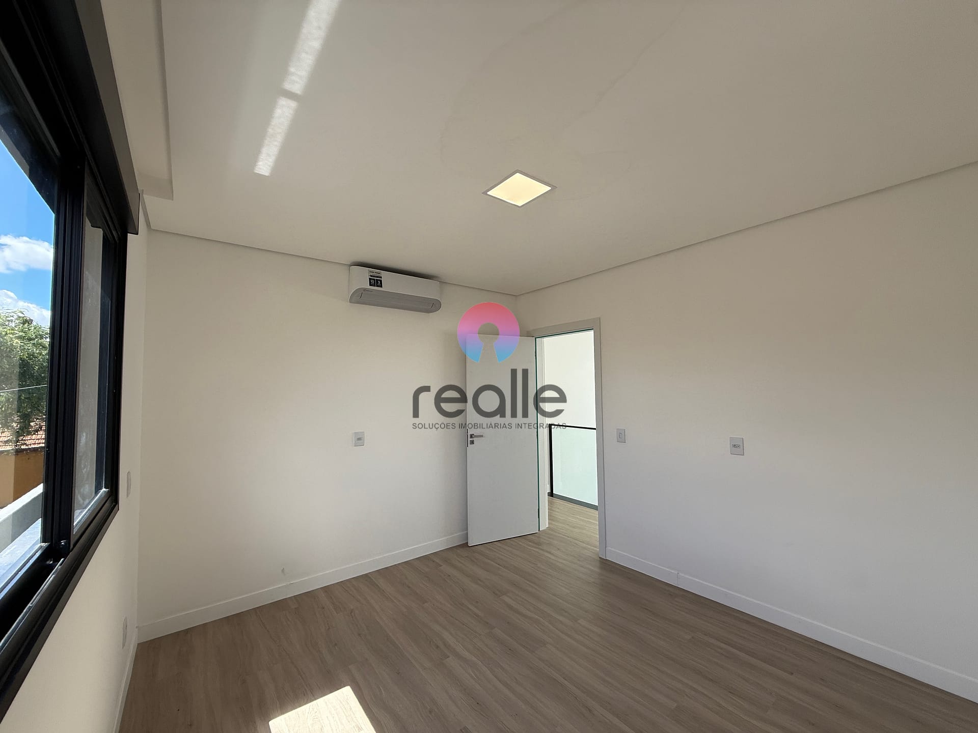 Casa, 4 quartos, 266 m² - Foto 25