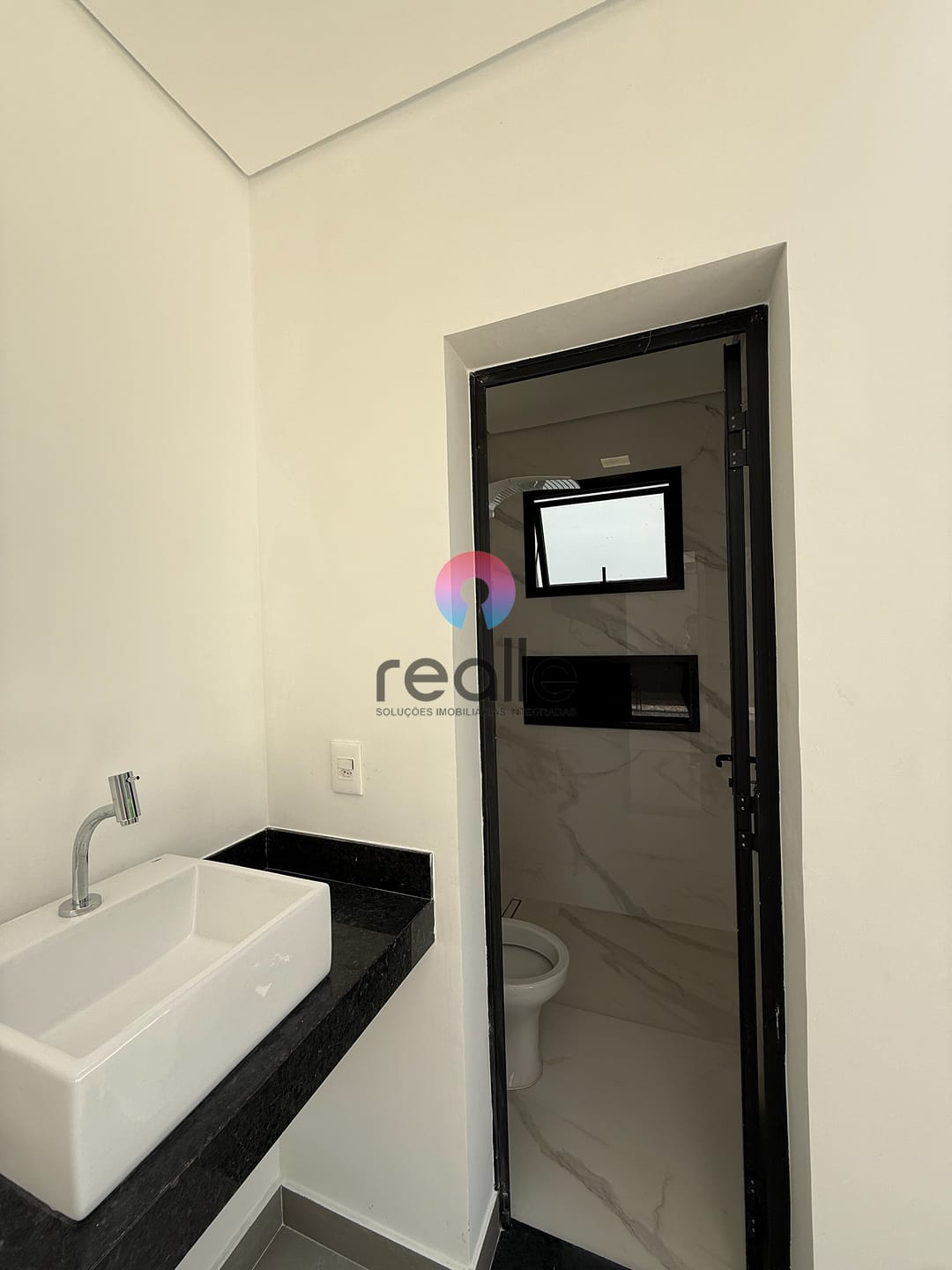 Casa, 4 quartos, 266 m² - Foto 32