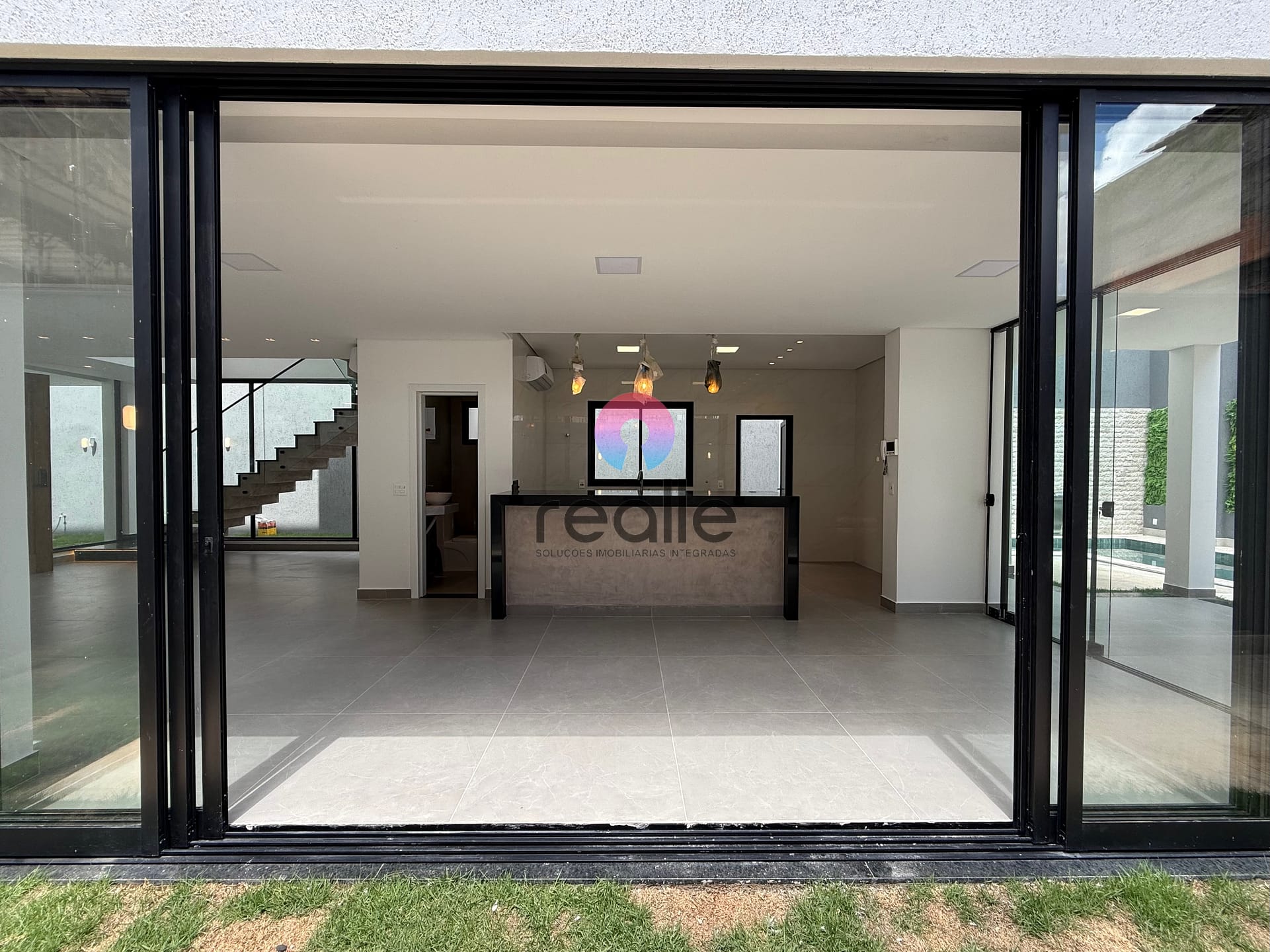 Casa, 4 quartos, 266 m² - Foto 5