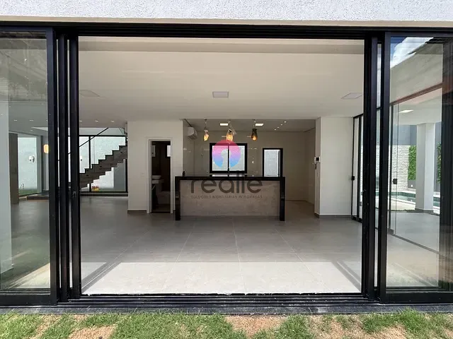 Casa com 360m² 4 quartos e 6 banheiros, à venda, no bairro Trevo em Belo Horizonte