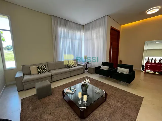 Casa com 600m² 3 quartos e 5 banheiros, à venda, no bairro Urbanova em São José dos Campos