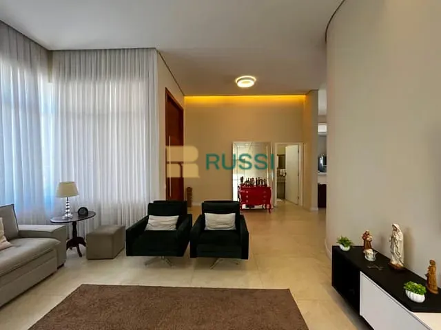 Casa com 600m² 3 quartos e 5 banheiros, à venda, no bairro Urbanova em São José dos Campos