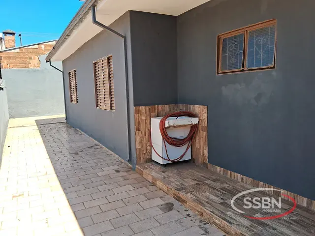 Casa 2 quartos e 1 banheiro, para alugar, no bairro Residencial Santa Luiza I em Nova Odessa