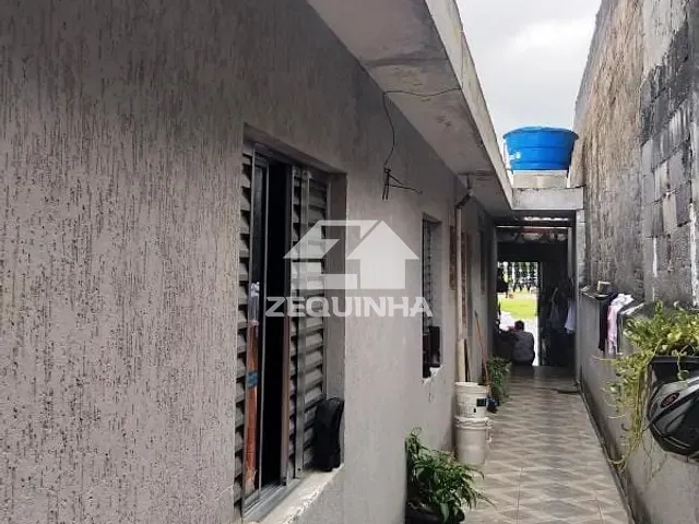 Casa com 193m² 4 quartos e 4 banheiros, à venda, no bairro Ayrosa em Osasco